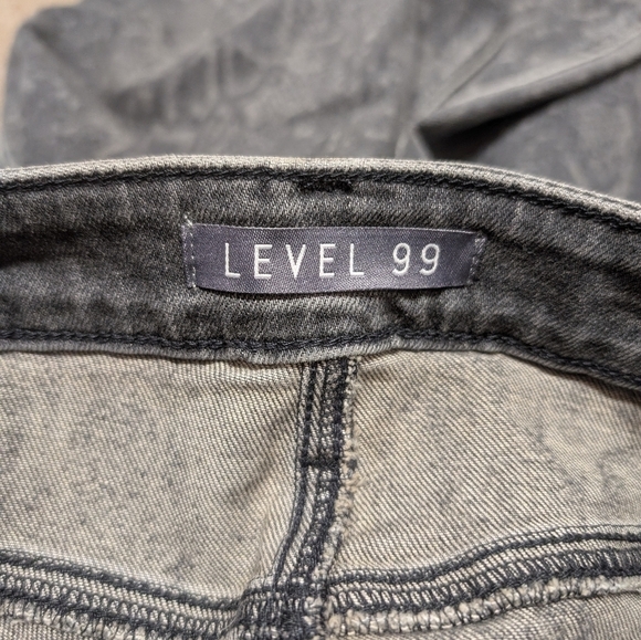 LEVEL 99 (Size 31) Diamond Back Snakeskin Gray Jeans Jeggings - Picture 8 of 12